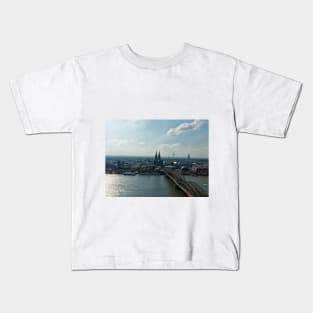 Cologne on the Rhine river with  view of the cathedral Kids T-Shirt